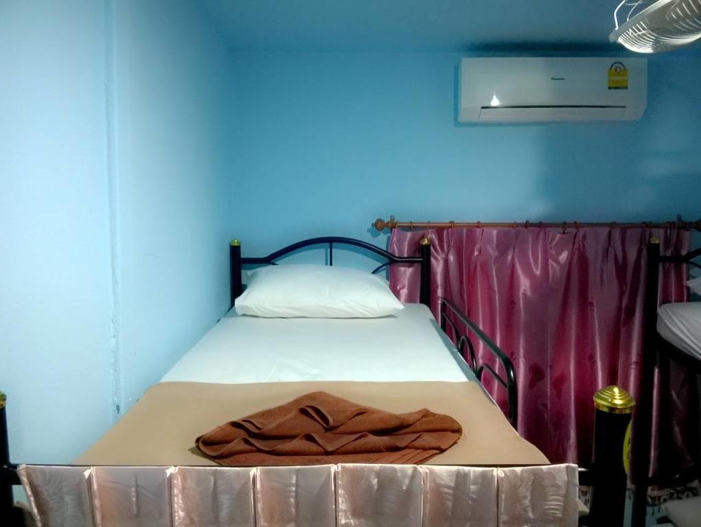 Baan Mook Anda Hostel Ko Lanta Kamer foto