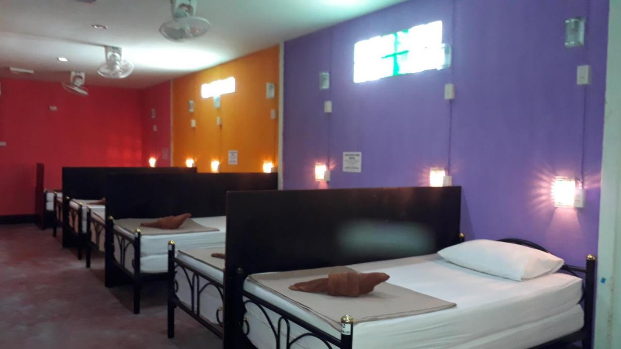 Baan Mook Anda Hostel Ko Lanta Buitenkant foto